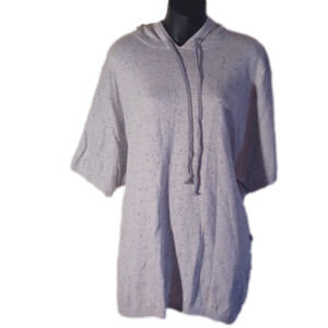 𝅺 Cabi pretty hooded top. Grey/ light blue with specks. Size medium.